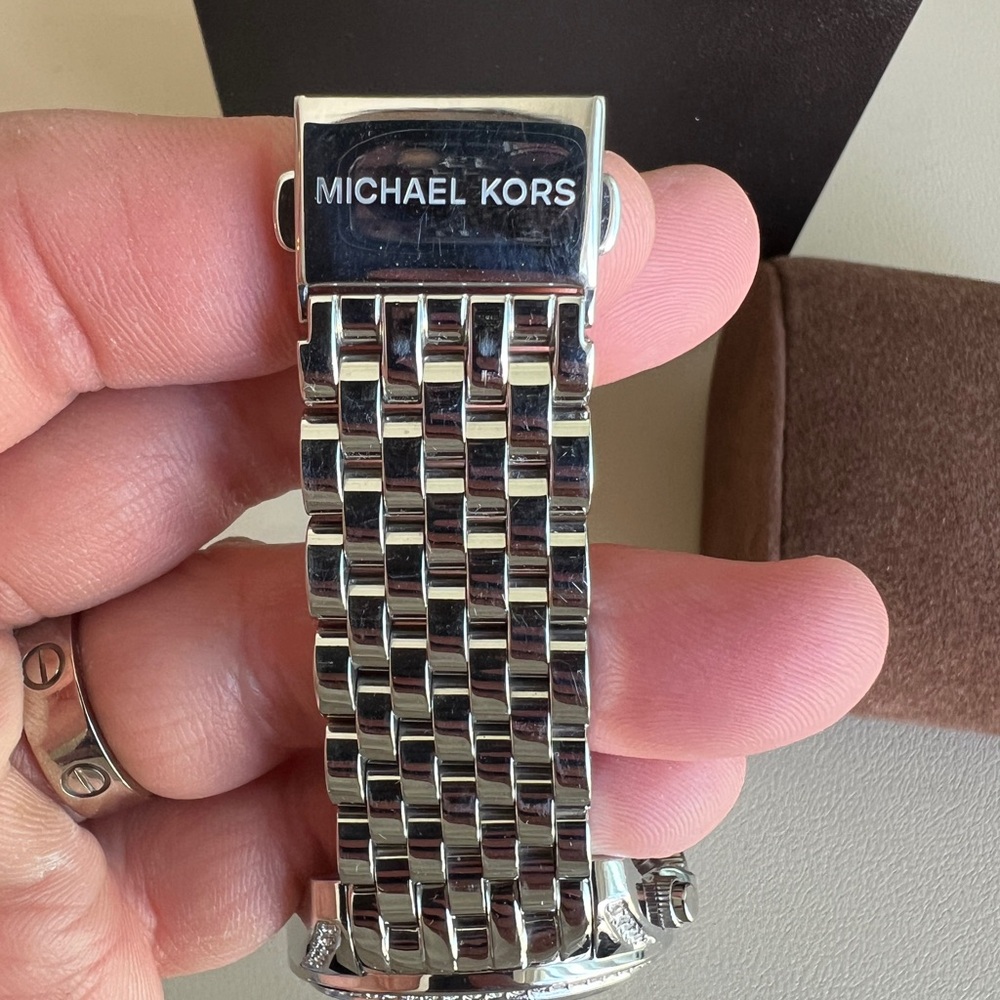 Michael Kors MK-5834 Unisex Chronograph Stainless Steel CZ - Picture 4 of 6